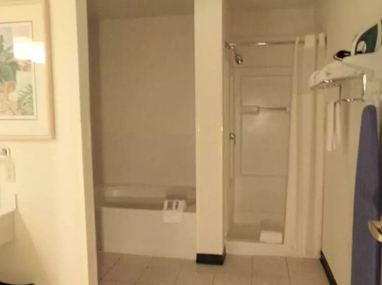 ホテル Best Western Monticello Gateway Inn