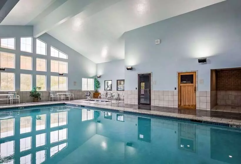 هتل Best Western Plus Grant Creek Inn