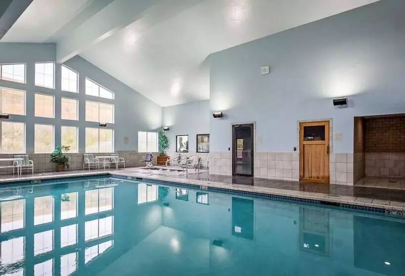 هتل Best Western Plus Grant Creek Inn