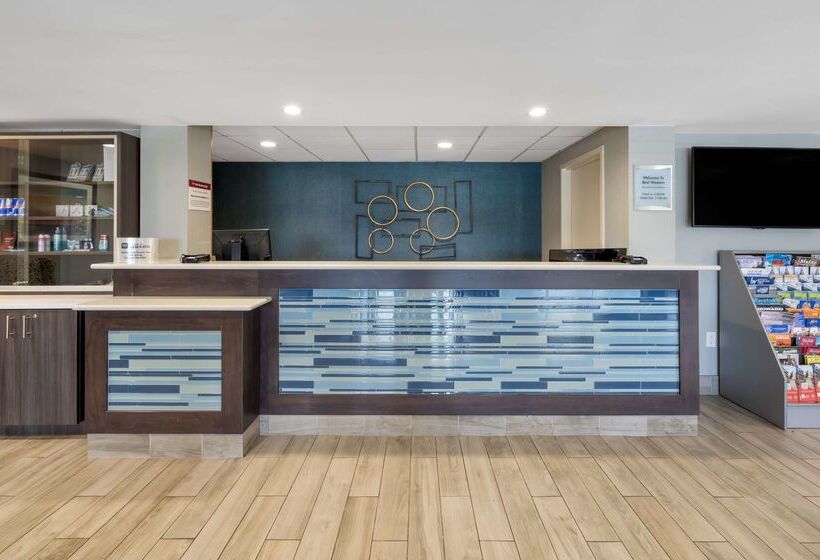 فندق Best Western Plus Alexandria Fort Belvoir