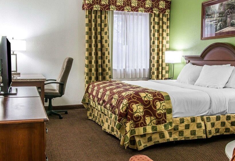 ホテル Clarion Inn I94 Near Expo Center