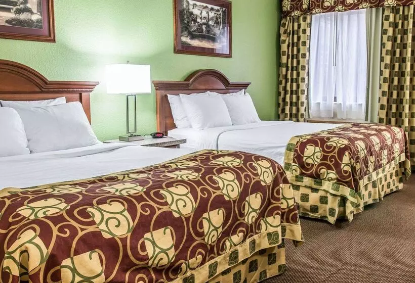 酒店 Clarion Inn I94 Near Expo Center