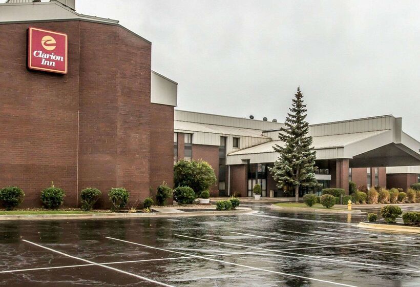 ホテル Clarion Inn I94 Near Expo Center