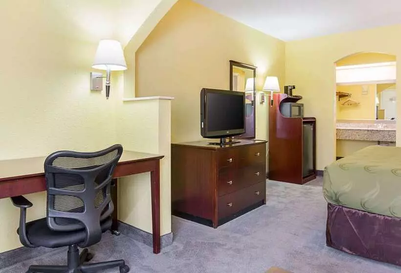 בית מלון כפרי Quality Inn Carthage