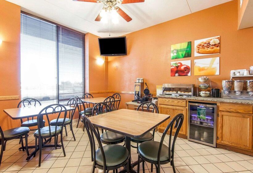 فندق Quality Inn