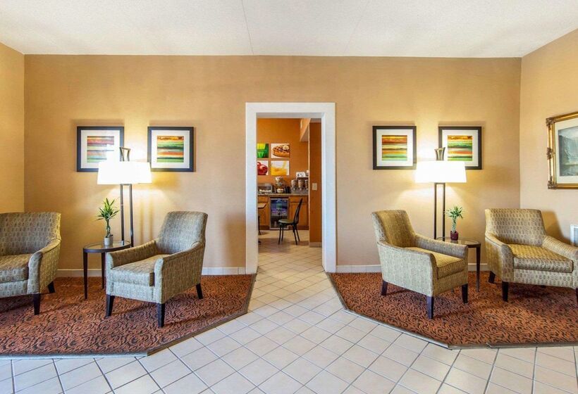 فندق Quality Inn