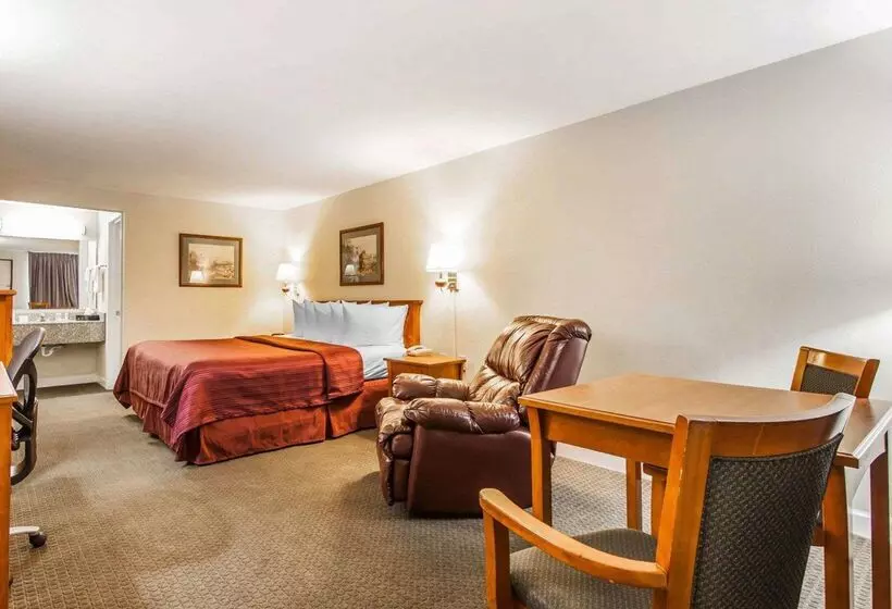 בית מלון כפרי Quality Inn