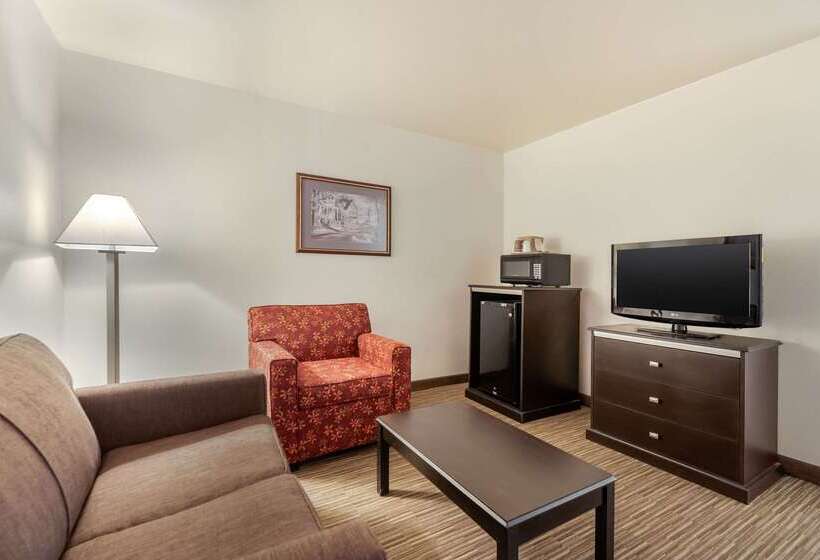 酒店 Quality Inn & Suites Limon