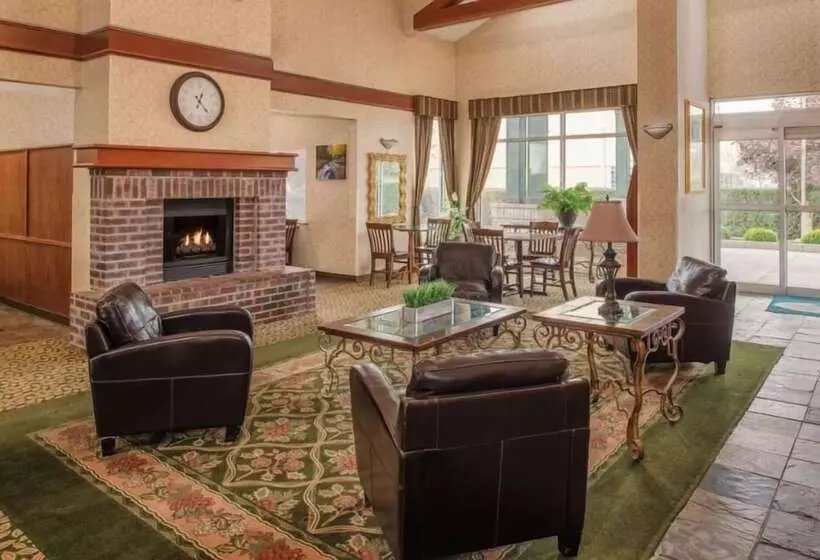 ホテル The Ashley Inn Of Tillamook