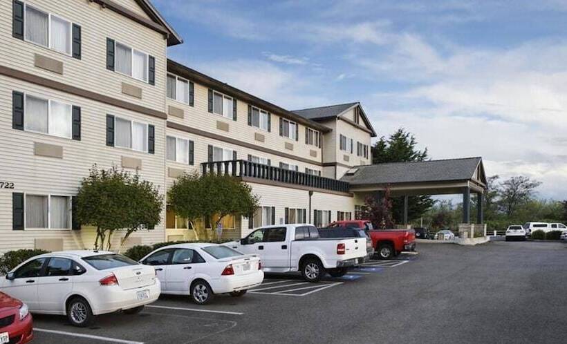 Отель The Ashley Inn Of Tillamook