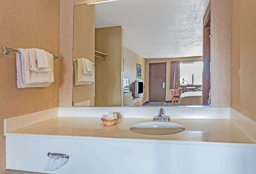 ホテル Travelodge By Wyndham Pioneer Villa