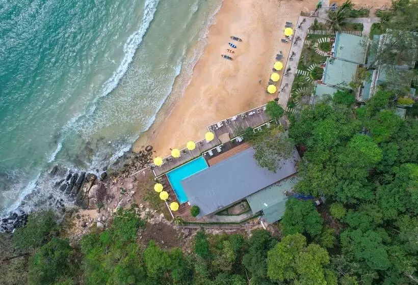 One Beach Resort