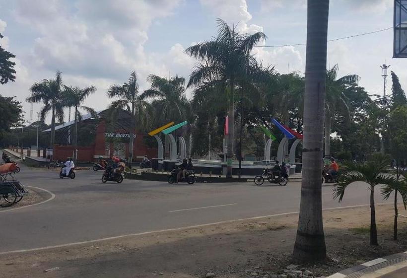 Отель Simpang Tujuh