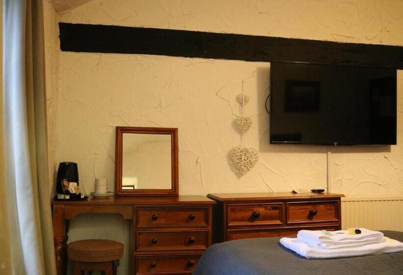 호스텔 Black Dog Inn