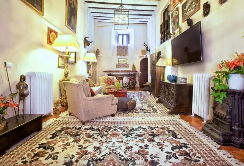 Hotelli Casa Palaciega El Cuartel