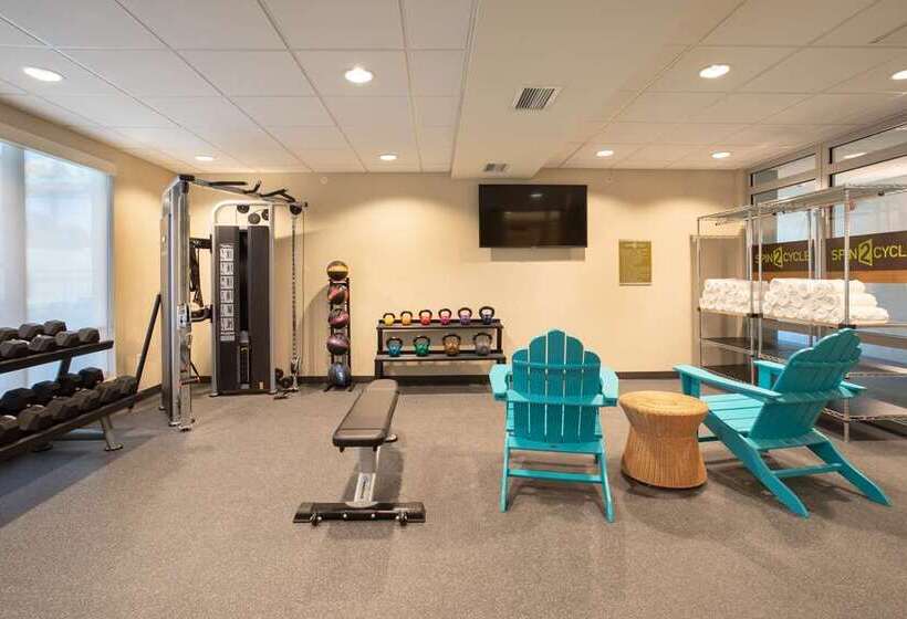 هتل Home2 Suites By Hilton Omaha Un Medical Ctr Area