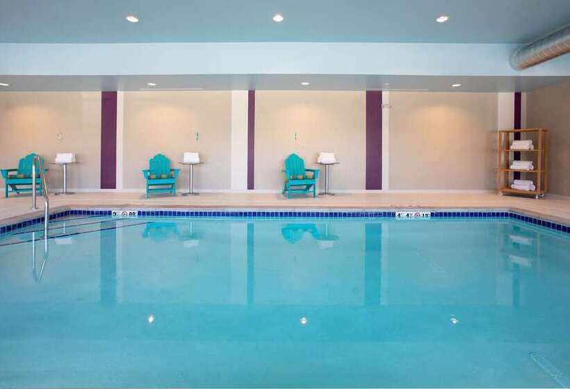 هتل Home2 Suites By Hilton Omaha Un Medical Ctr Area