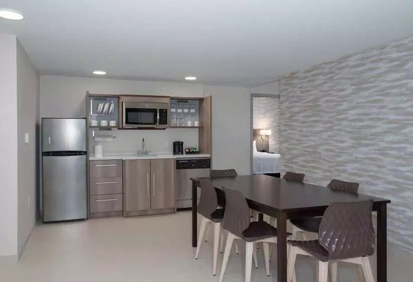 ホテル Home2 Suites By Hilton Omaha Un Medical Ctr Area