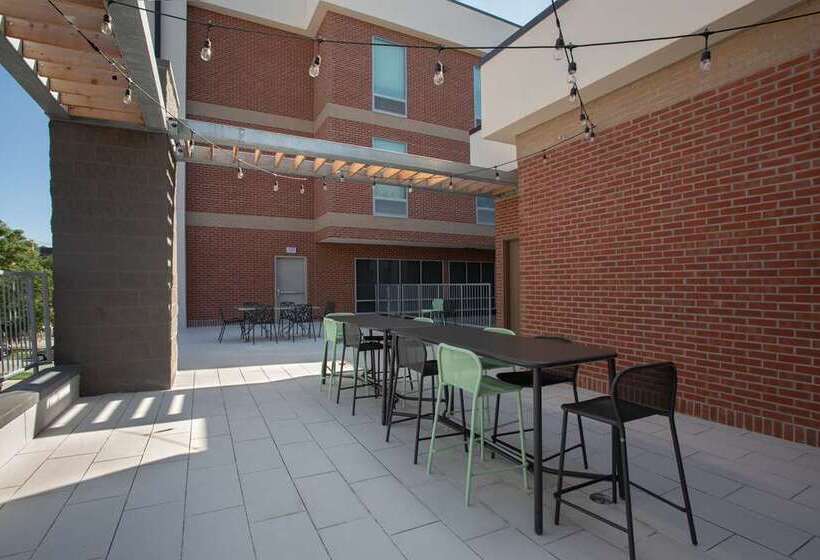 هتل Home2 Suites By Hilton Omaha Un Medical Ctr Area