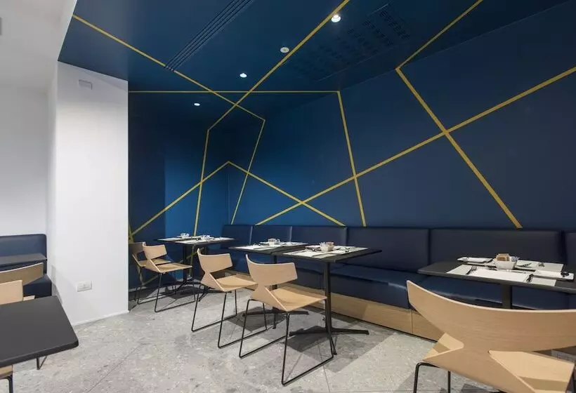 Hotelli Hoody Active & Happiness