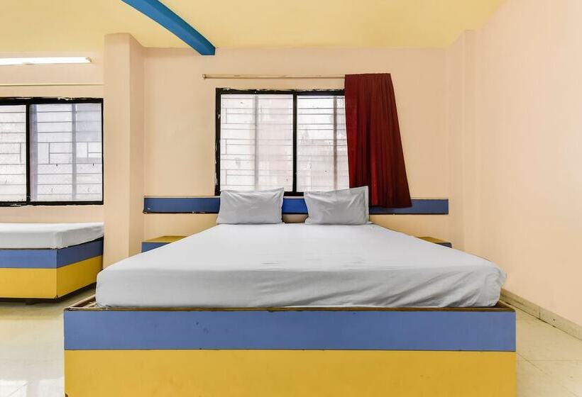 Spot On 40292 Hotel Shangrila Inn