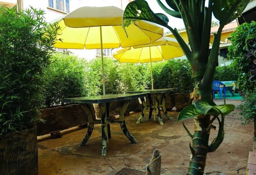 هتل Kenthill Guest House