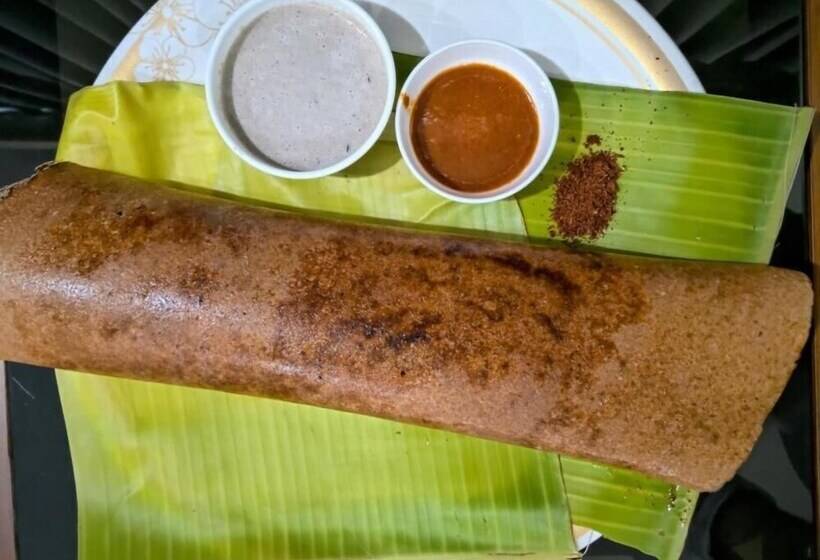 Отель Sri Ram Grand