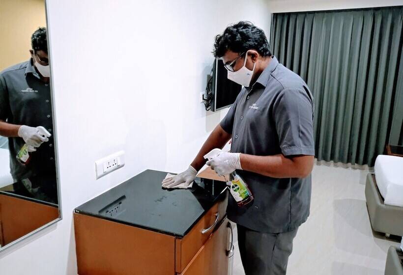 Отель Sri Ram Grand