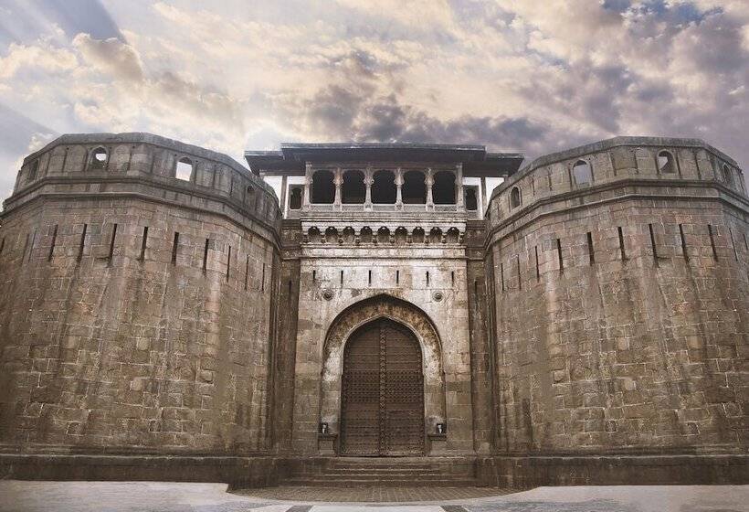 هتل The Ritzcarlton, Pune