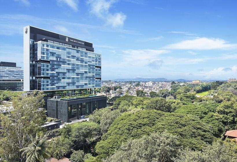 هتل The Ritzcarlton, Pune