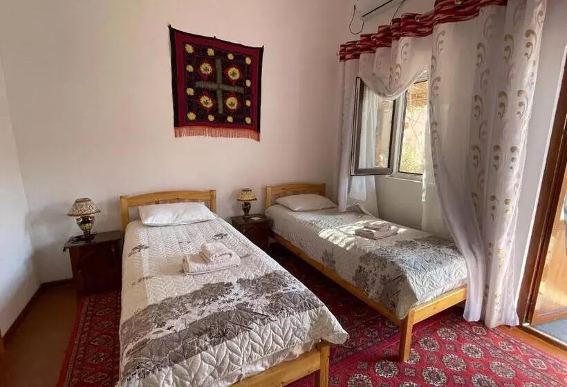 پانسیون Guest House Khiva Boyjon Ota