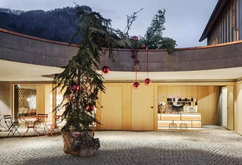 Tempel 74 Apartments