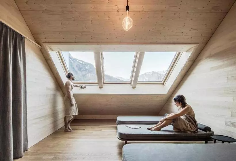 Tempel 74 Apartments