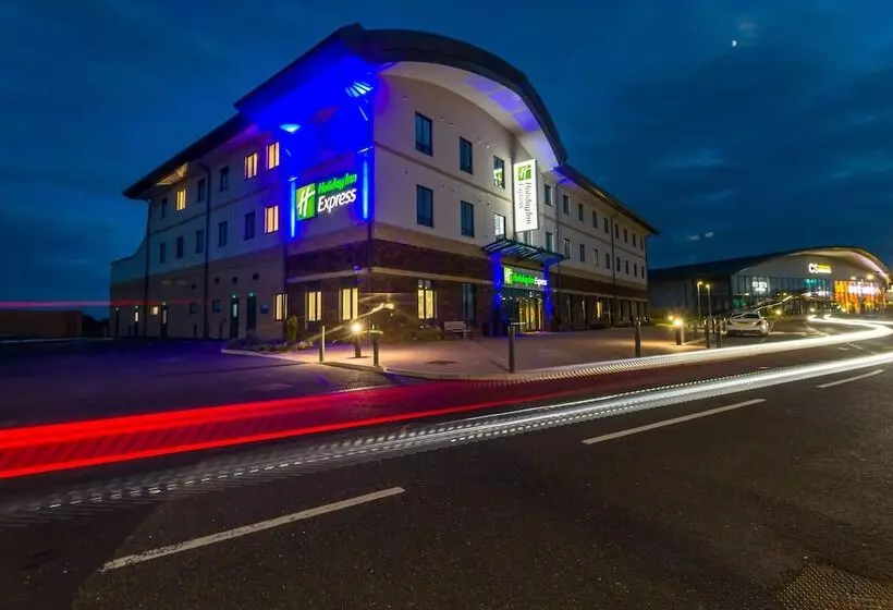 ホテル Holiday Inn Express   Bodmin   Victoria Junction, An Ihg