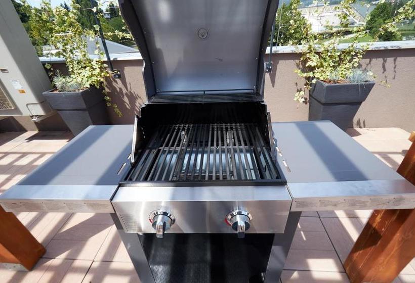 Olympic 84 Apartments