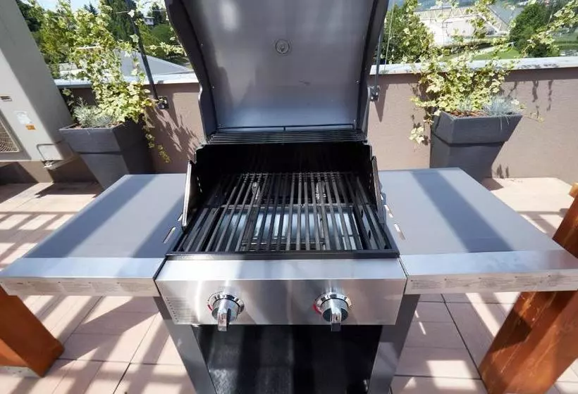 Olympic 84 Apartments