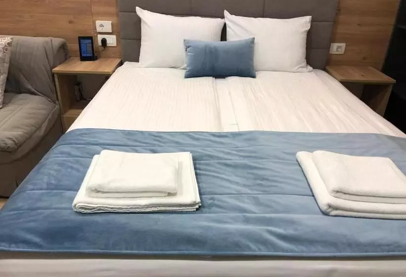 Olympic 84 Apartments