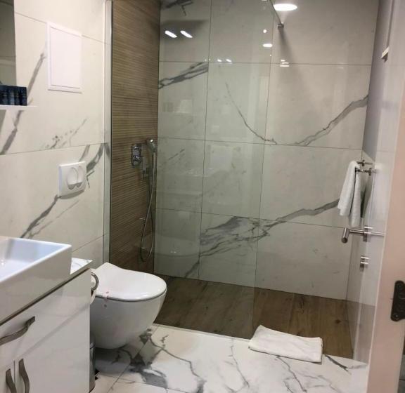 Olympic 84 Apartments