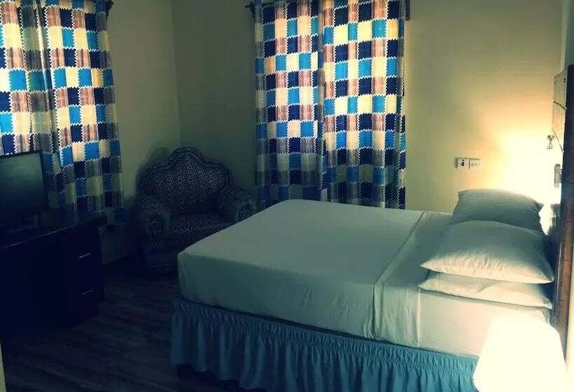 پانسیون Fakhwa Beach House