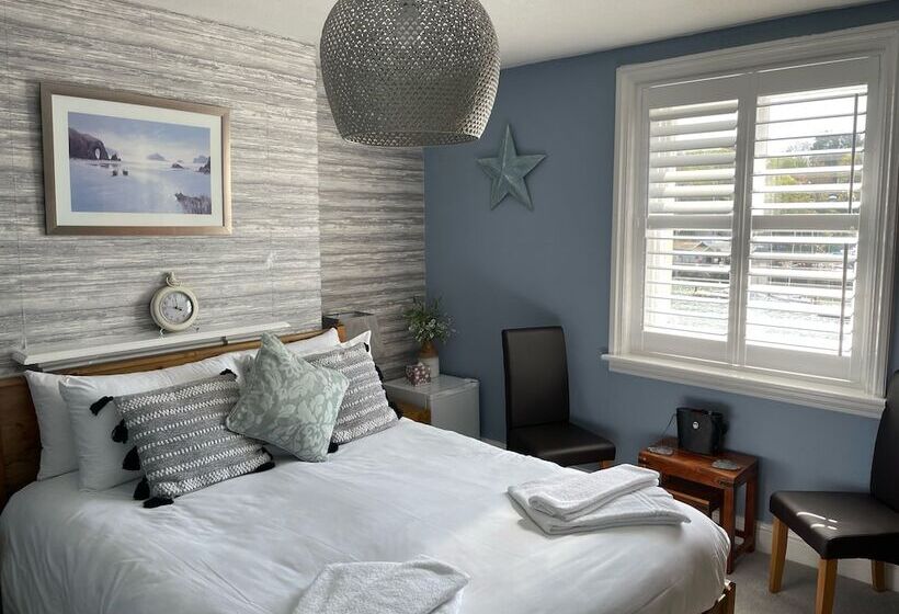 민박 Lantana Guest House