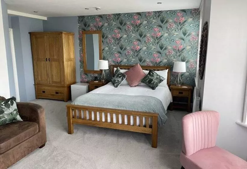 تختخواب و صبحانه Lantana Guest House