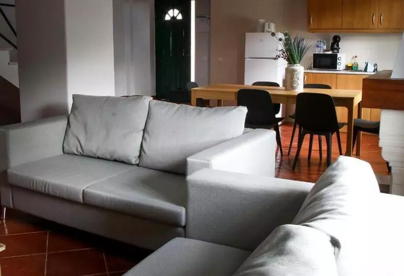 هتل Casas Do Monte