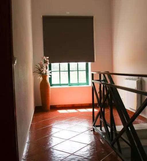 هتل Casas Do Monte
