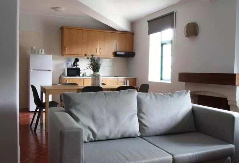 هتل Casas Do Monte