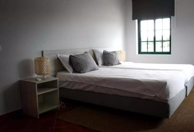 هتل Casas Do Monte