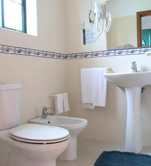 هتل Casas Do Monte