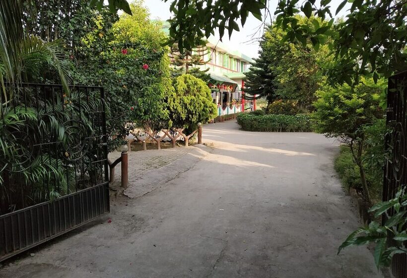 هتل Green Ashiyana Palace