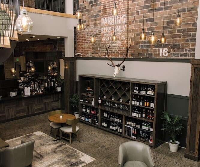 酒店 Windrow Downtown Ellensburg