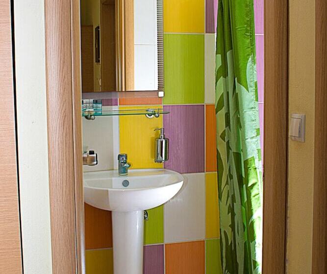 فندق Anthena Studios