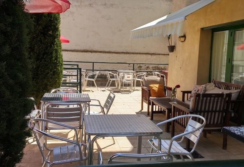 Отель Costalaz Plaza